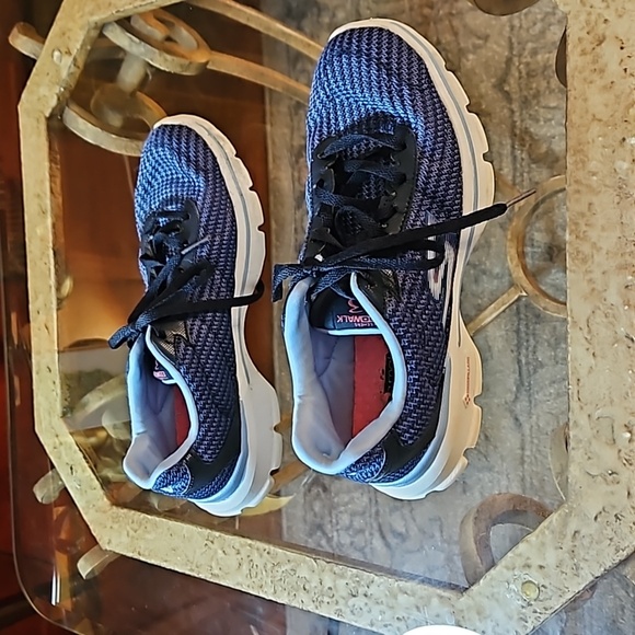 Skechers Blue Go Walk 3 Tennis shoes size 7 - Picture 3 of 8